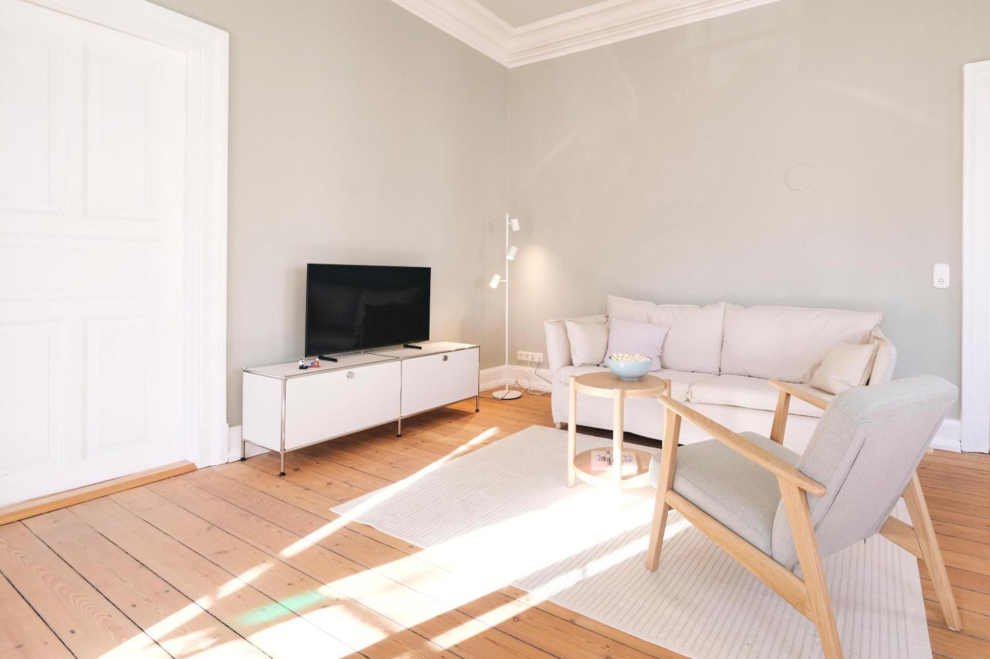 Villa Rosa - Charmante, Grosse Altbauwohnung 弗伦斯堡 外观 照片